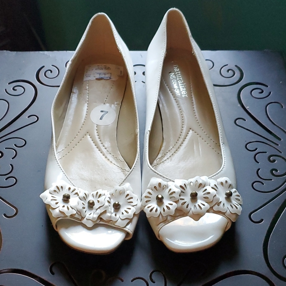 Comfortable flats